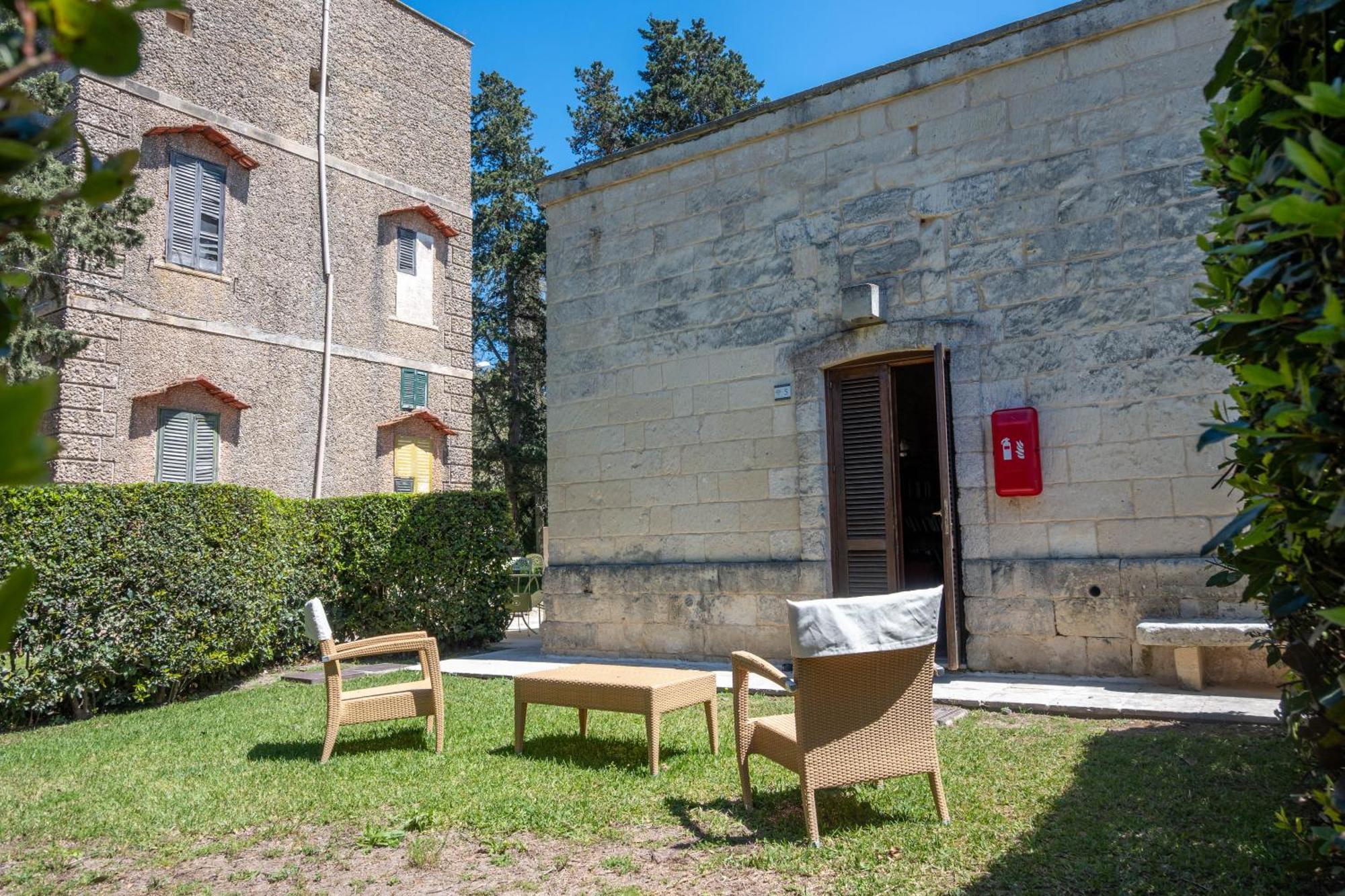 Agriturismo Masseria Del Bosco Makyva Borgagne Eksteriør billede